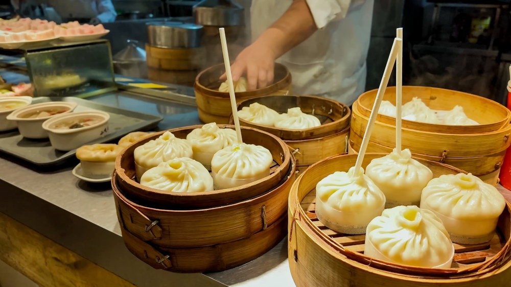 Raohe night market dumplings